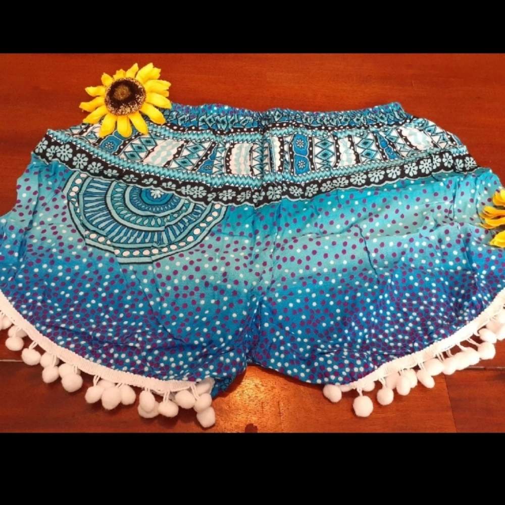 New Pom Pom Shorts
